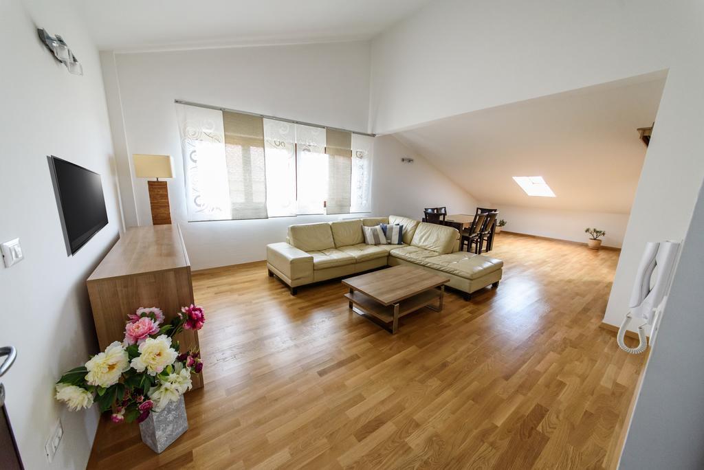 Apartments Vacanza Zadar Bagian luar foto