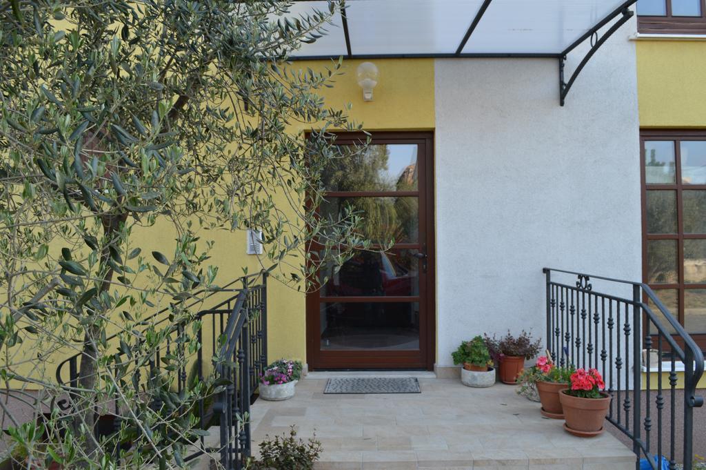 Apartments Vacanza Zadar Bagian luar foto